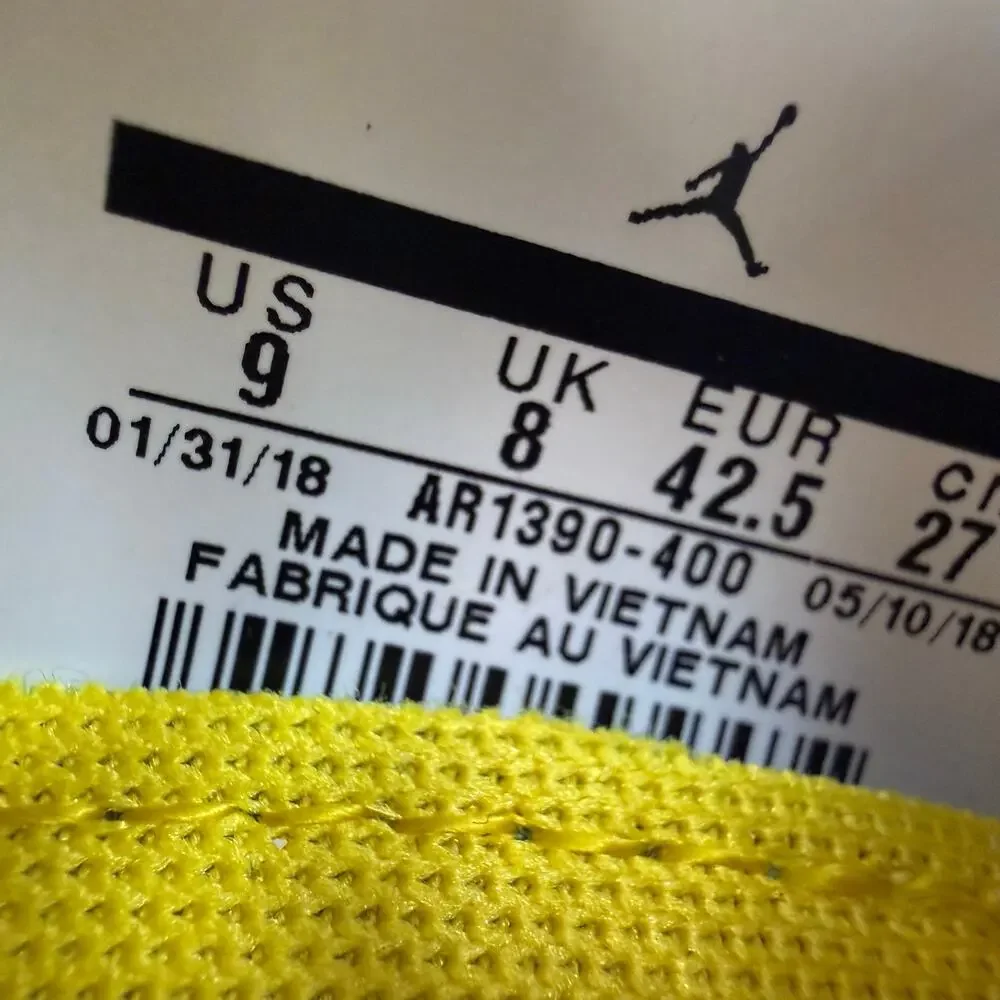 Nike Air Jordan Trainer 3 Michigan Sneakers Men's Size 9 Go Blue Athletic Shoes